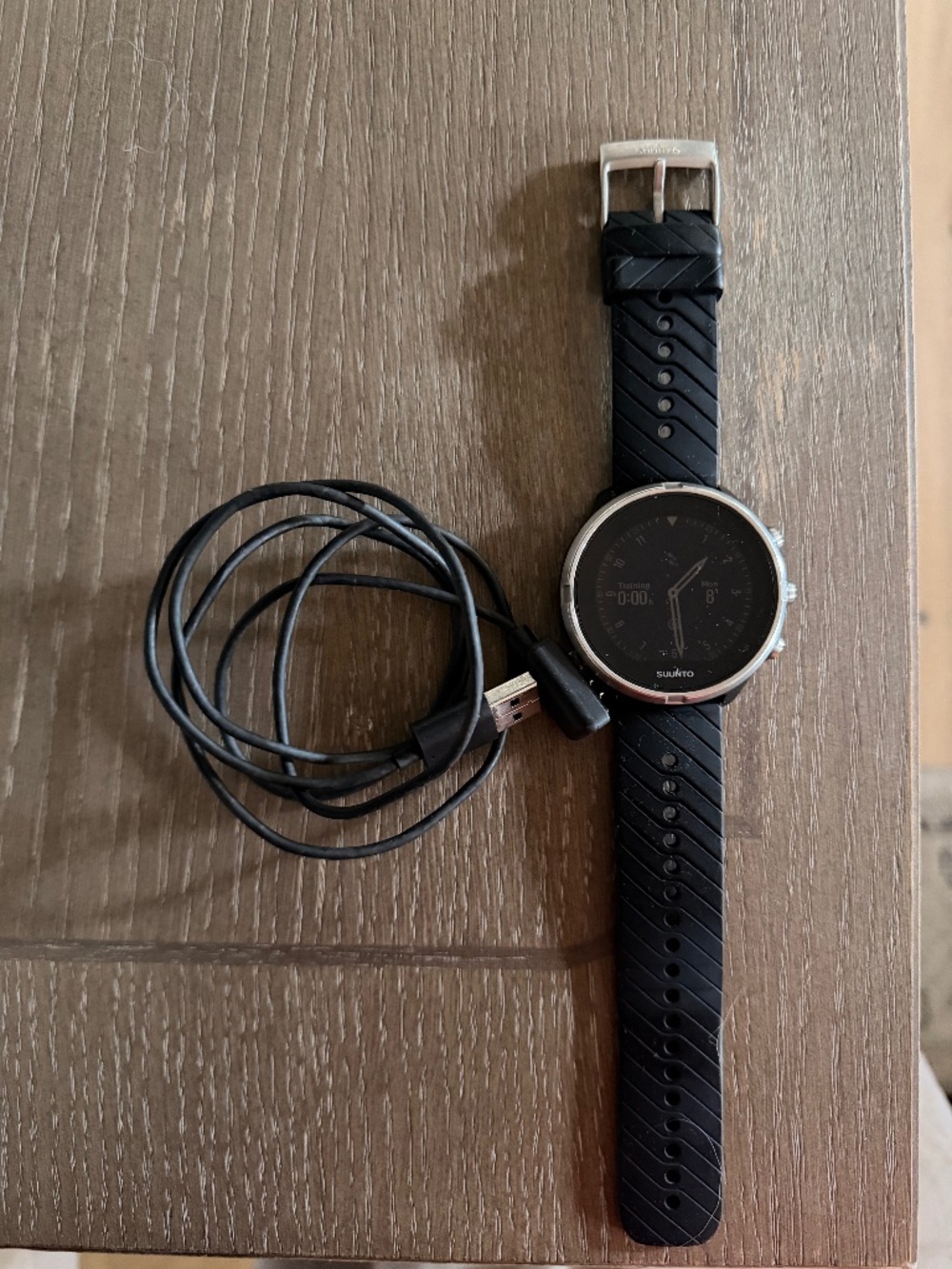 🏃‍♂️ Suunto 9 Black Smartwatch - Premium Multisport & GPS Watch 🏔️
